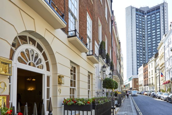 Četiri lokacije iz omiljene Netflix serije The Crown