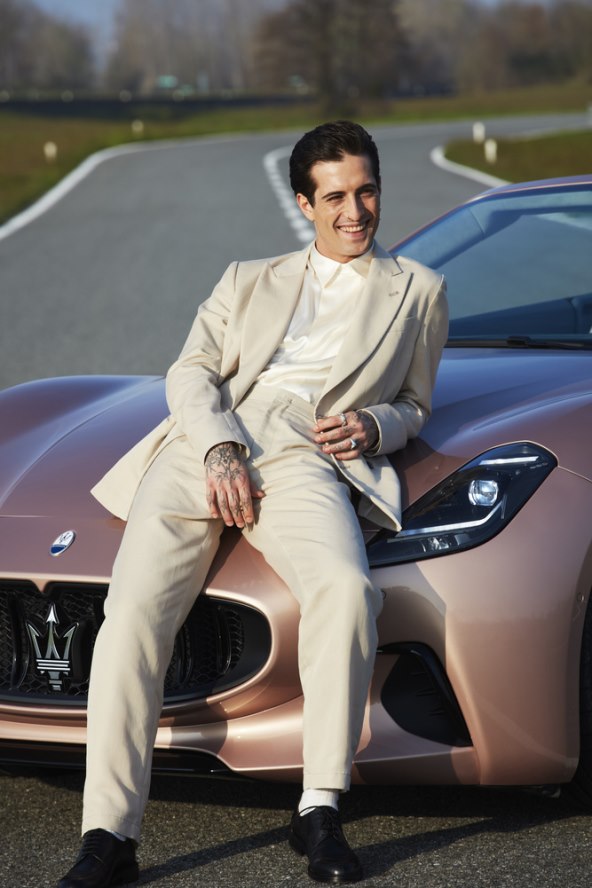 Frontmen Maneskina je zvijezda odličnog videa za Maserati