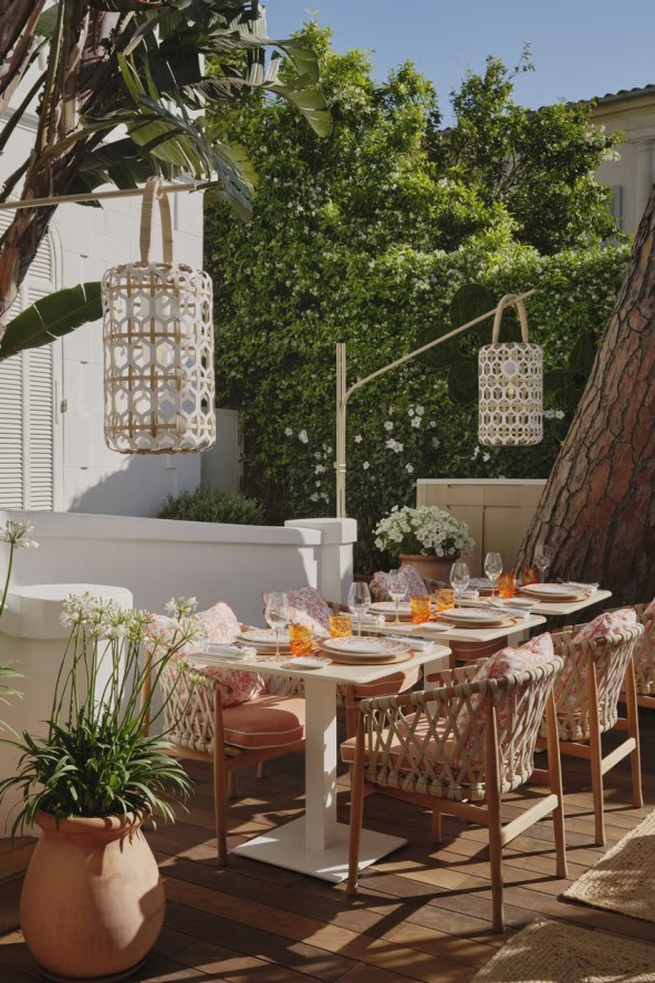 Louis Vuitton otvorio pop-up restoran u Saint-Tropezu