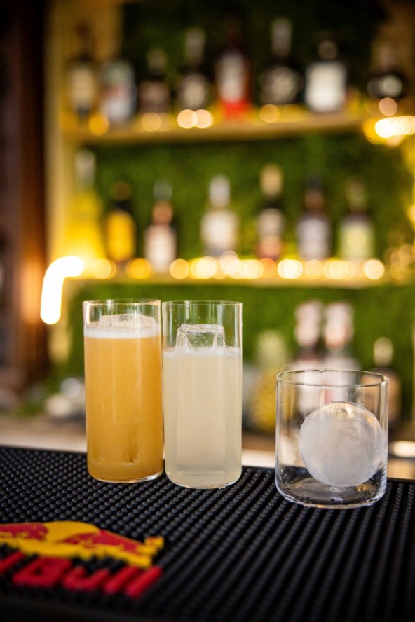 Najfotogeničniji ljetni šank u Zagrebu Botanist i Pablos bar 