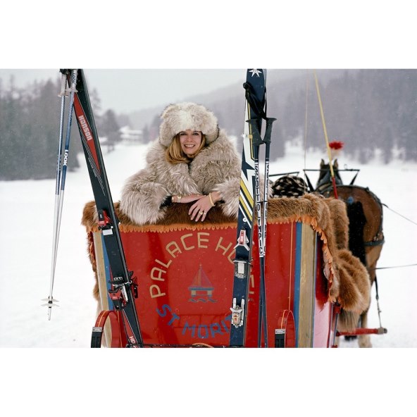 Slim Aarons apres-ski fotografije.jpeg
