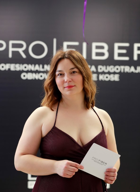 JEDNOSTAVNO JE Kroz nekoliko klikova bez reklama na Viberu