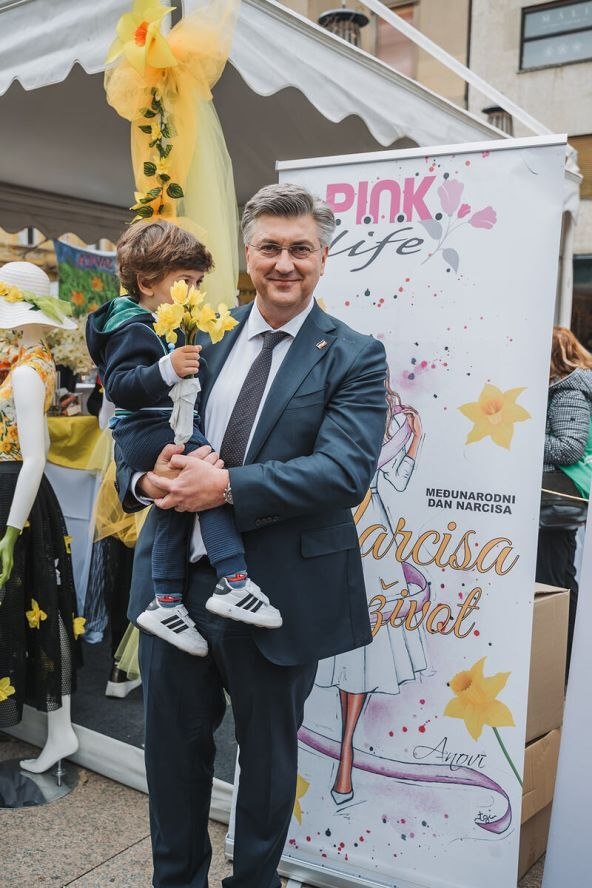 Obilježen Međunarodni Dan Narcisa na Cvjetnom trgu