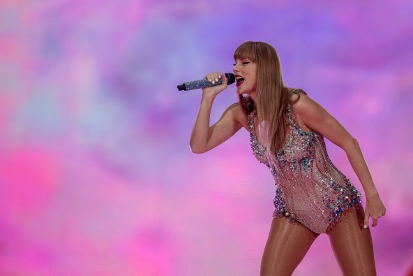 Taylor Swift najavila 12 studijski album The Life of a Showgirl