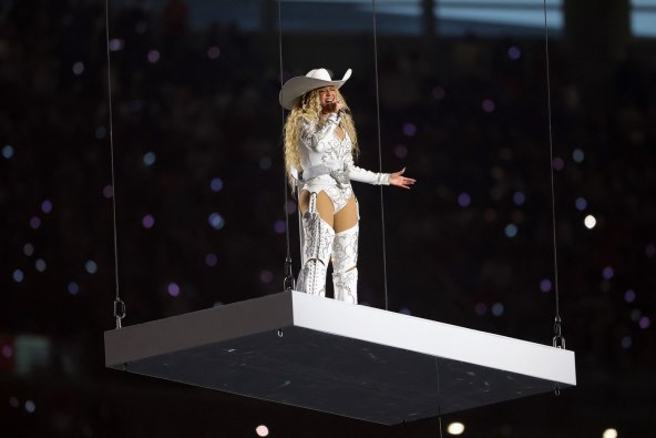 Beyonce nastupila na božićnom super bowlu