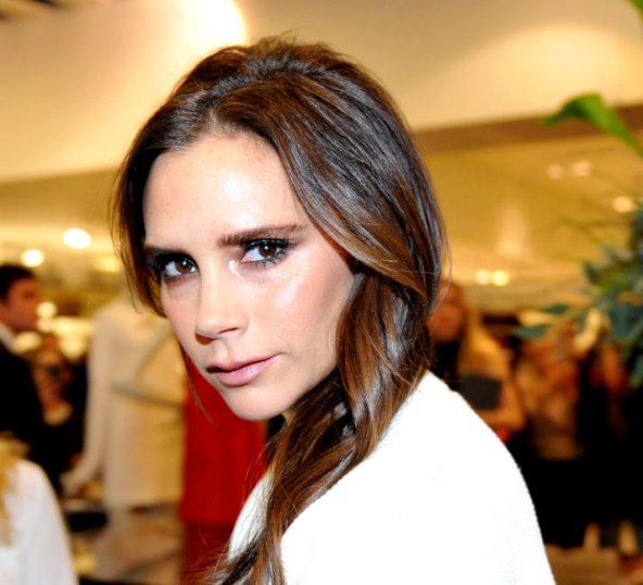Victoria Beckham na fotografiji pozira