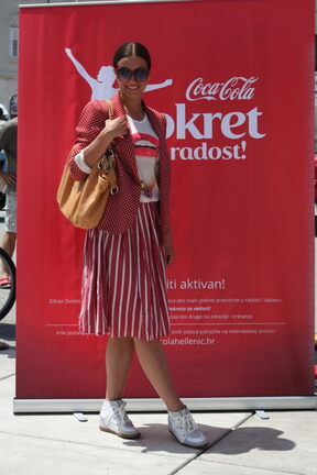Kakva je tjelesna sprema Joline supruge Ane? 