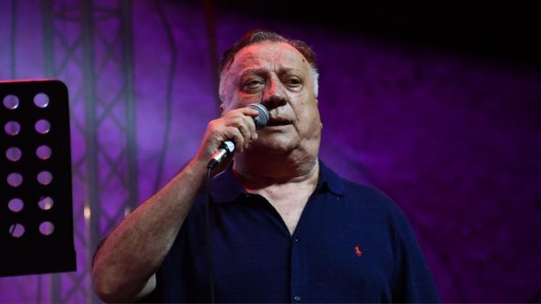 Halid Bešlić