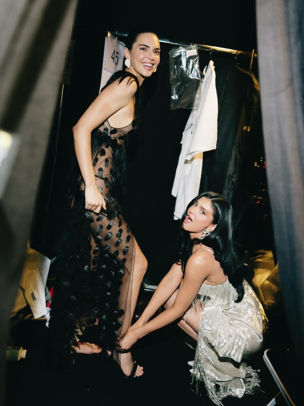 Kendall Jenner Schiaparelli