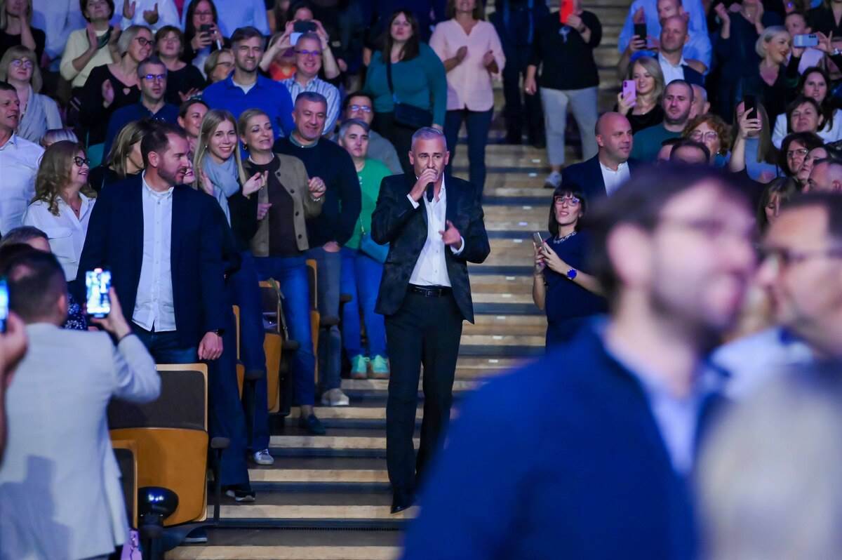 The Frajle iznenadile grupu CAMBI. na koncertu u Lisinskom