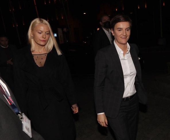 Ana Brnabić i Milica Đurđić