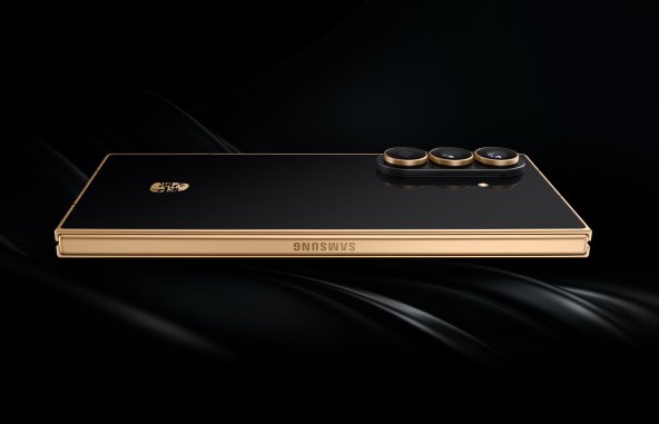 Samsung Galaxy W26 (4).jpg