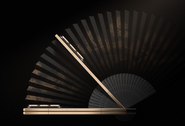 Samsung Galaxy W26 (2).jpg