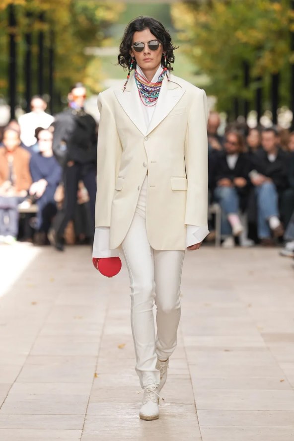 Celine SS26 Tjedan mode Pariz bijela košulja