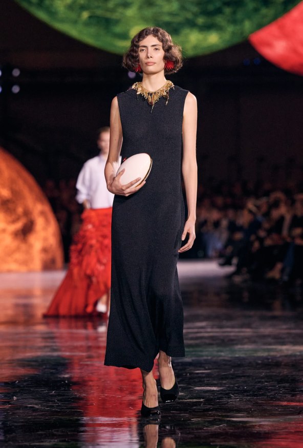 chanel_spring-summer-2026_copyright-chanel_look-19-LD.jpg