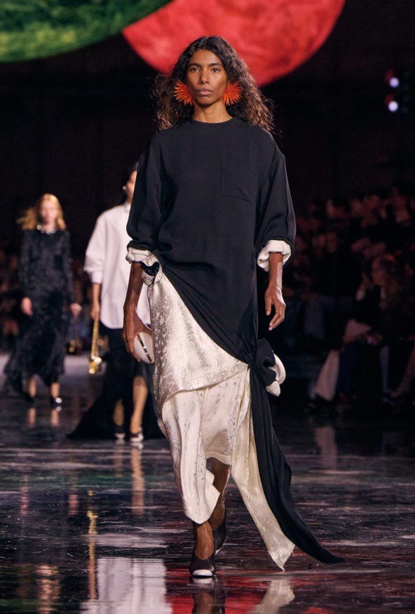chanel_spring-summer-2026_copyright-chanel_look-12-LD.jpg