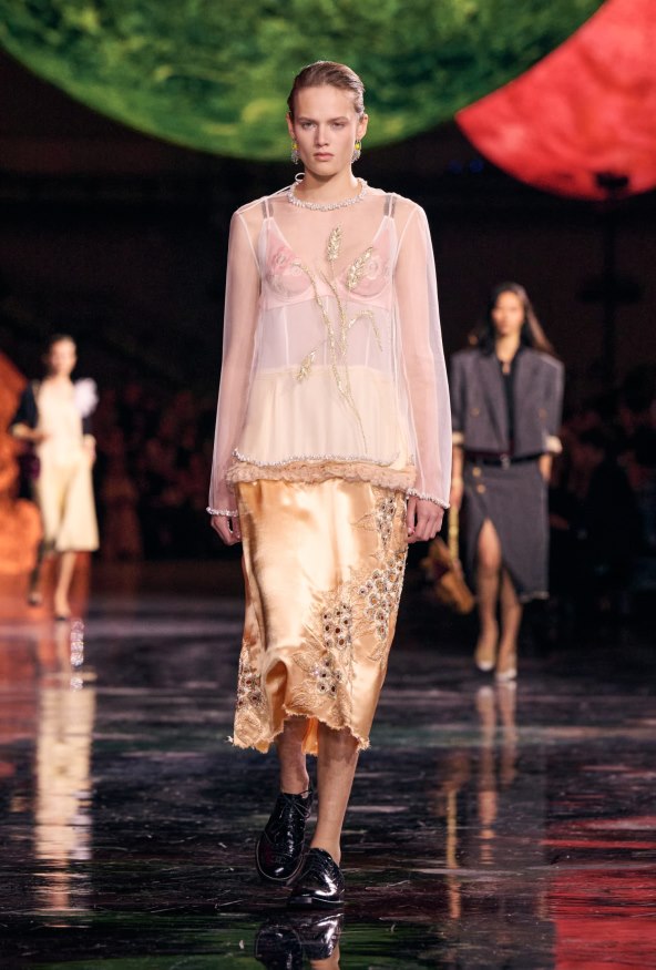 chanel_spring-summer-2026_copyright-chanel_look-4-LD.jpg