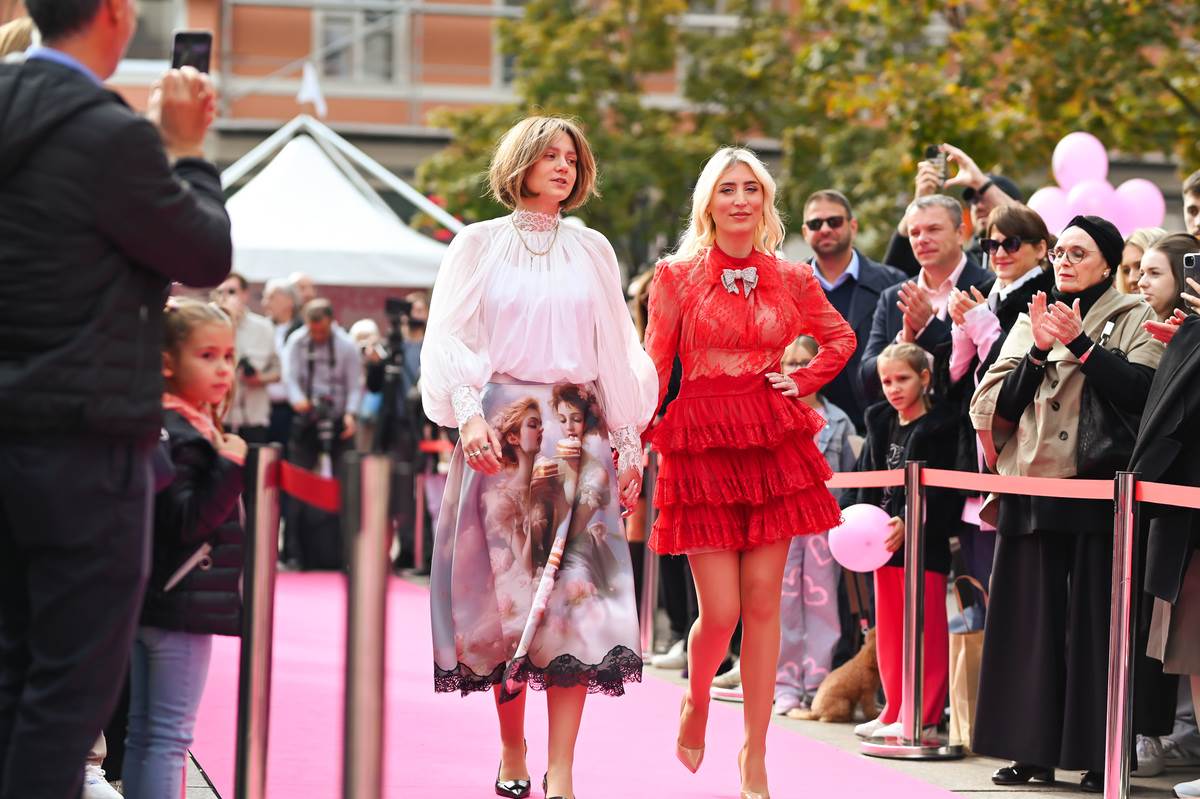 Pink fest_RG (10)-2.jpg