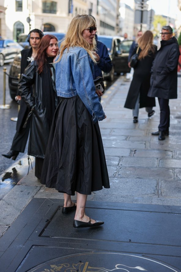 Pariz Tjedan mode listopad 2025 street style