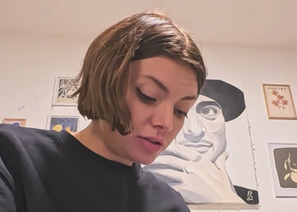 Ella Dvornik