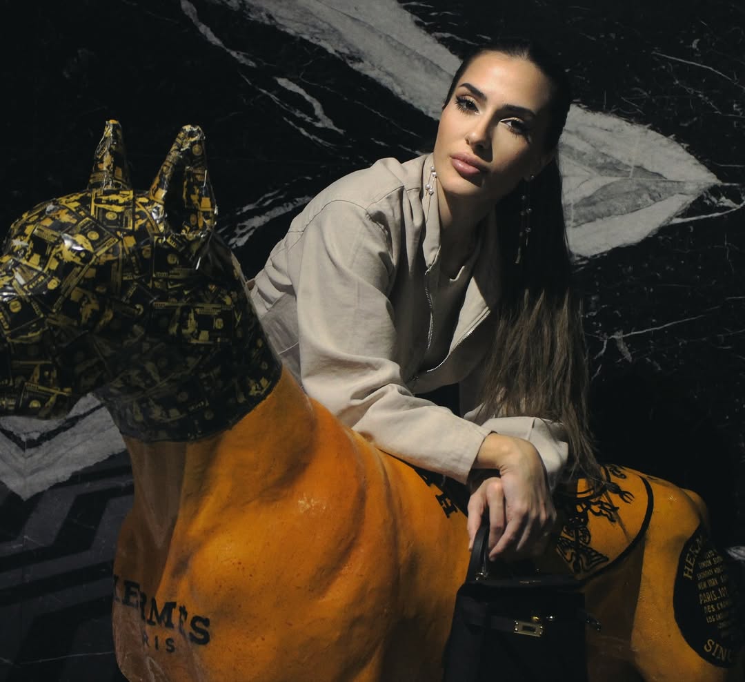 🧡🖤.jpg