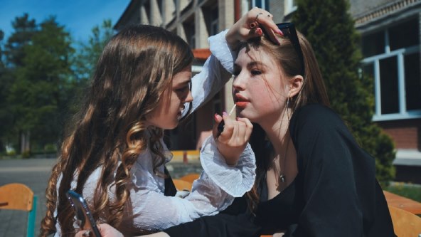 Sephora djeca – zašto koriste anti-age kozmetiku za odrasle?