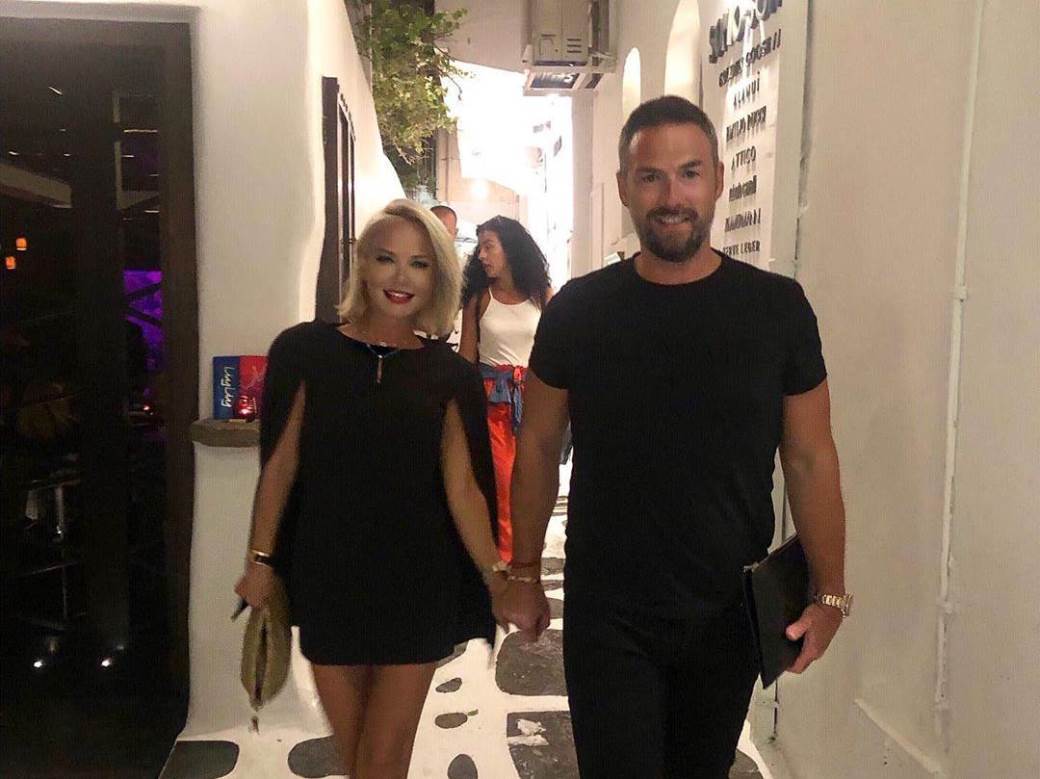 Bloom pozirao u hoodici od 1300 kuna 