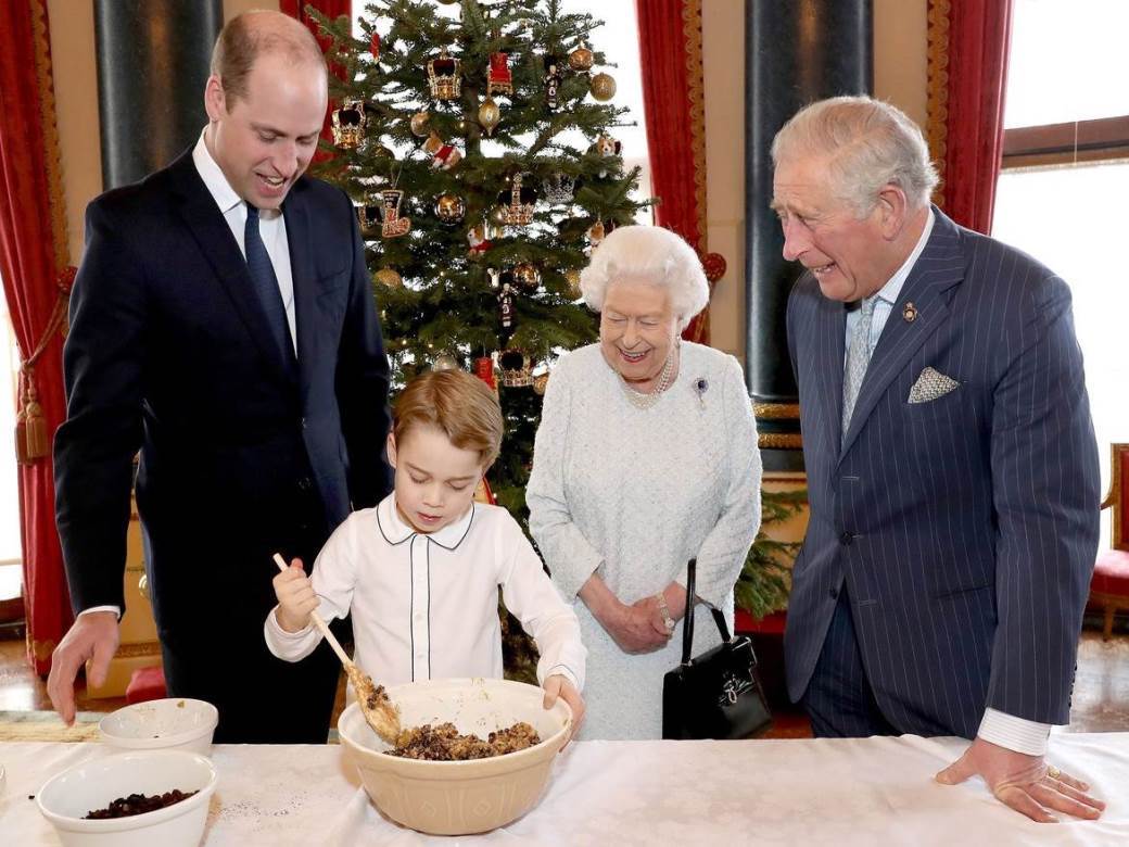 Princ Charles poslao poljubac Kate Middleton