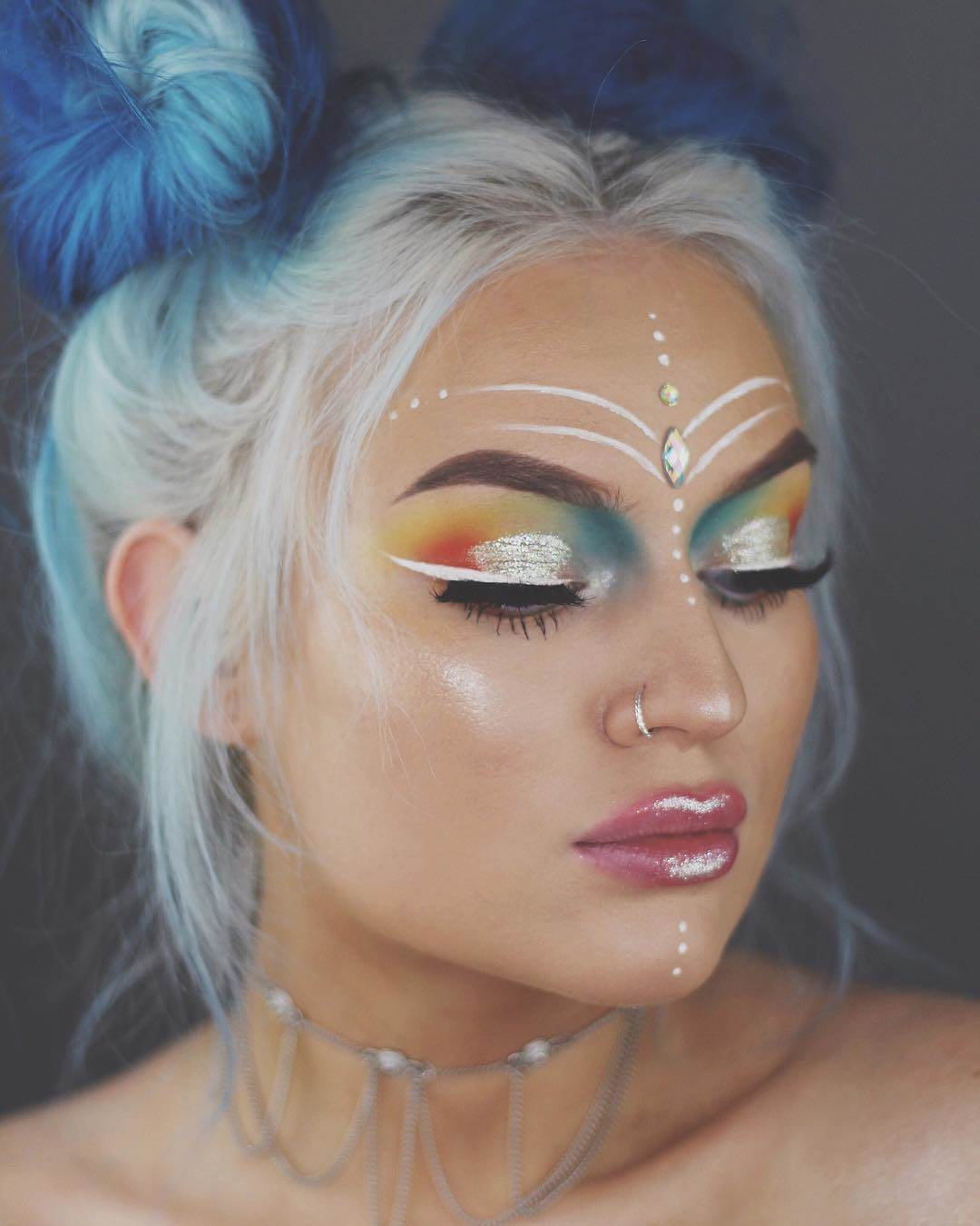 ZA HRABRE Ovako se eyeliner nosi ovoga ljeta
