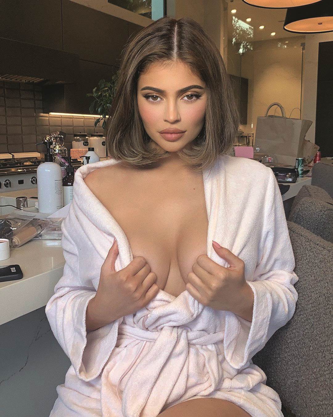 Kylie Jenner bez šminke i filtera