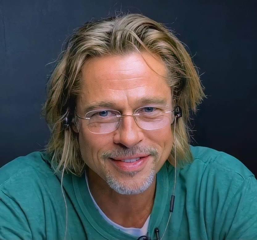 Brad Pitt s brkovima