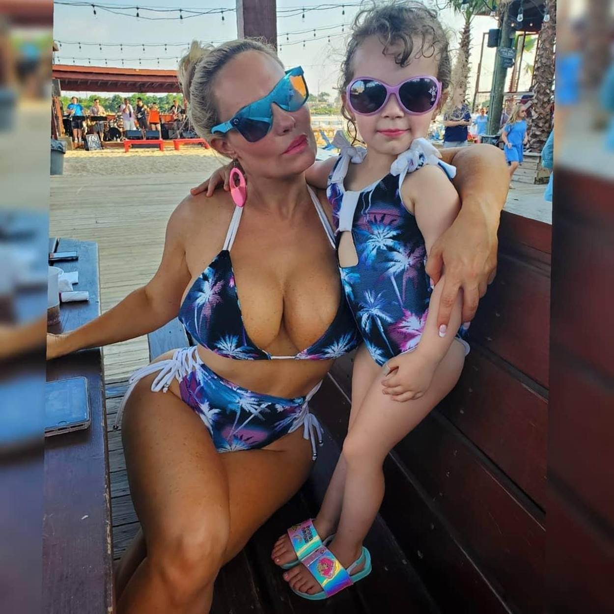 'MINI ME' IZDANJA POZNATIH Modno usklađeni roditelji i mališani
