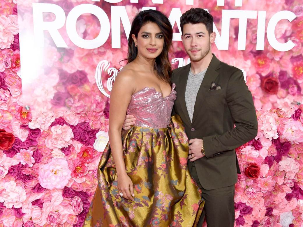 Svi su bijesni zbog načina na koji su Nick Jonas i Priyanka Chopra dobili kćer