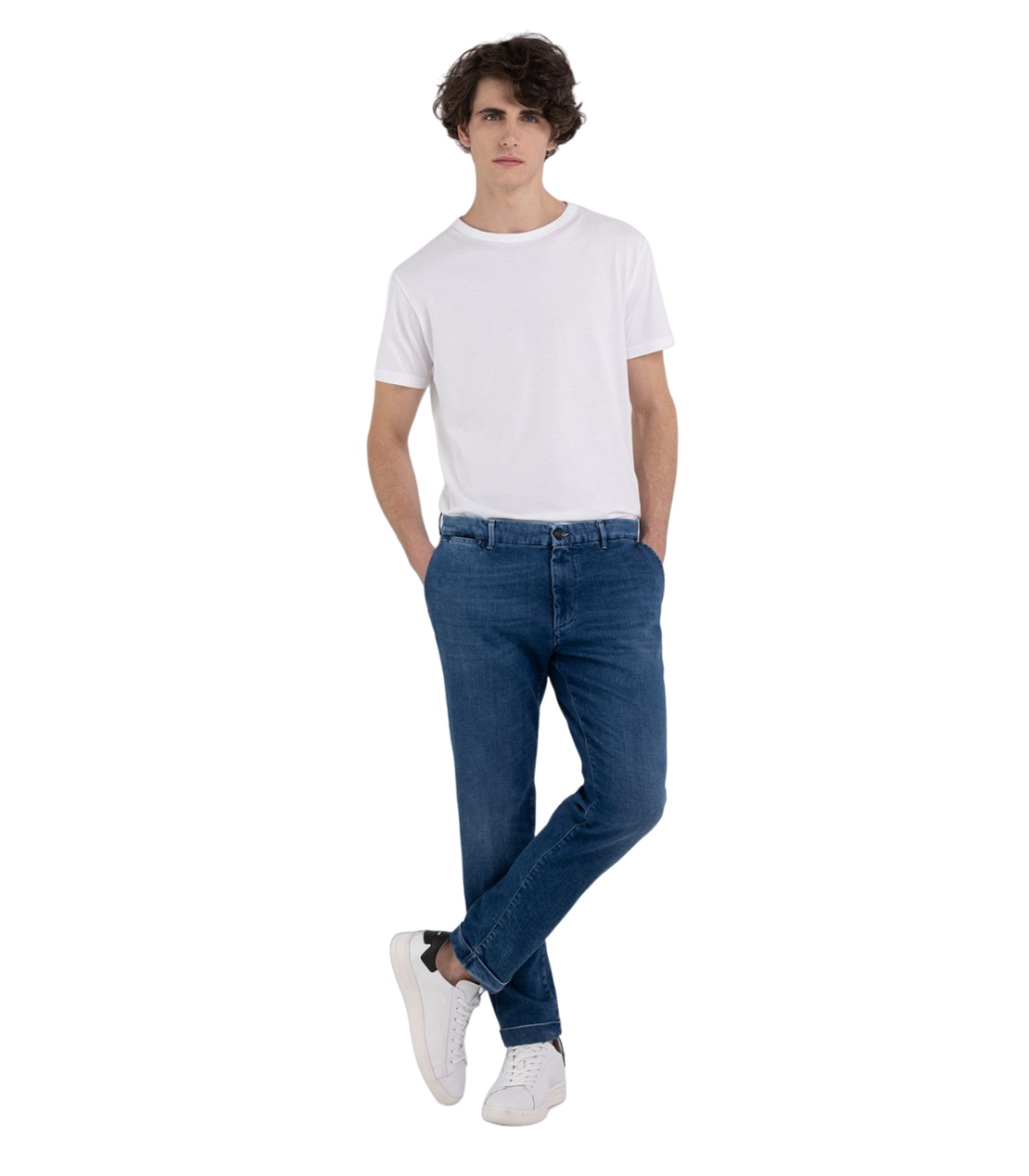 MB9889_000_581-CH2_007_1-.png