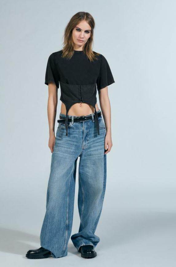 TRAPERICE TRF OPUŠTENOG KROJA SREDNJE VISOKOG STRUKA/ZARA/ 35,95 EUR