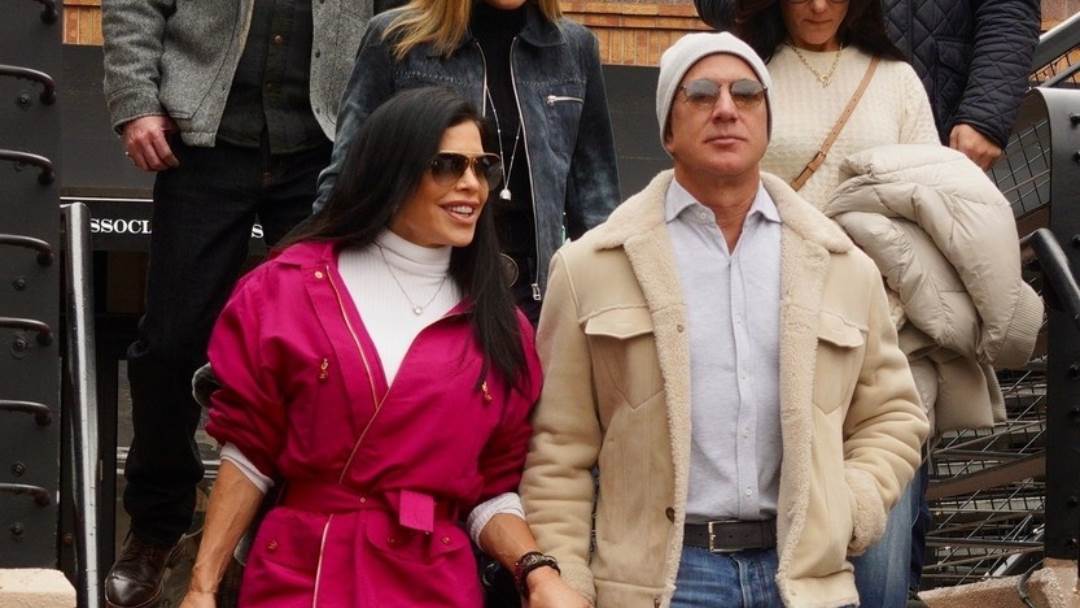Jeff Bezos ostao bez večere na Lastovu, oglasio se vlasnik konobe