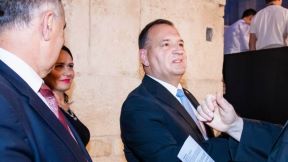 Ministar Vili Beroš u braku je sa suprugom Jasminkom