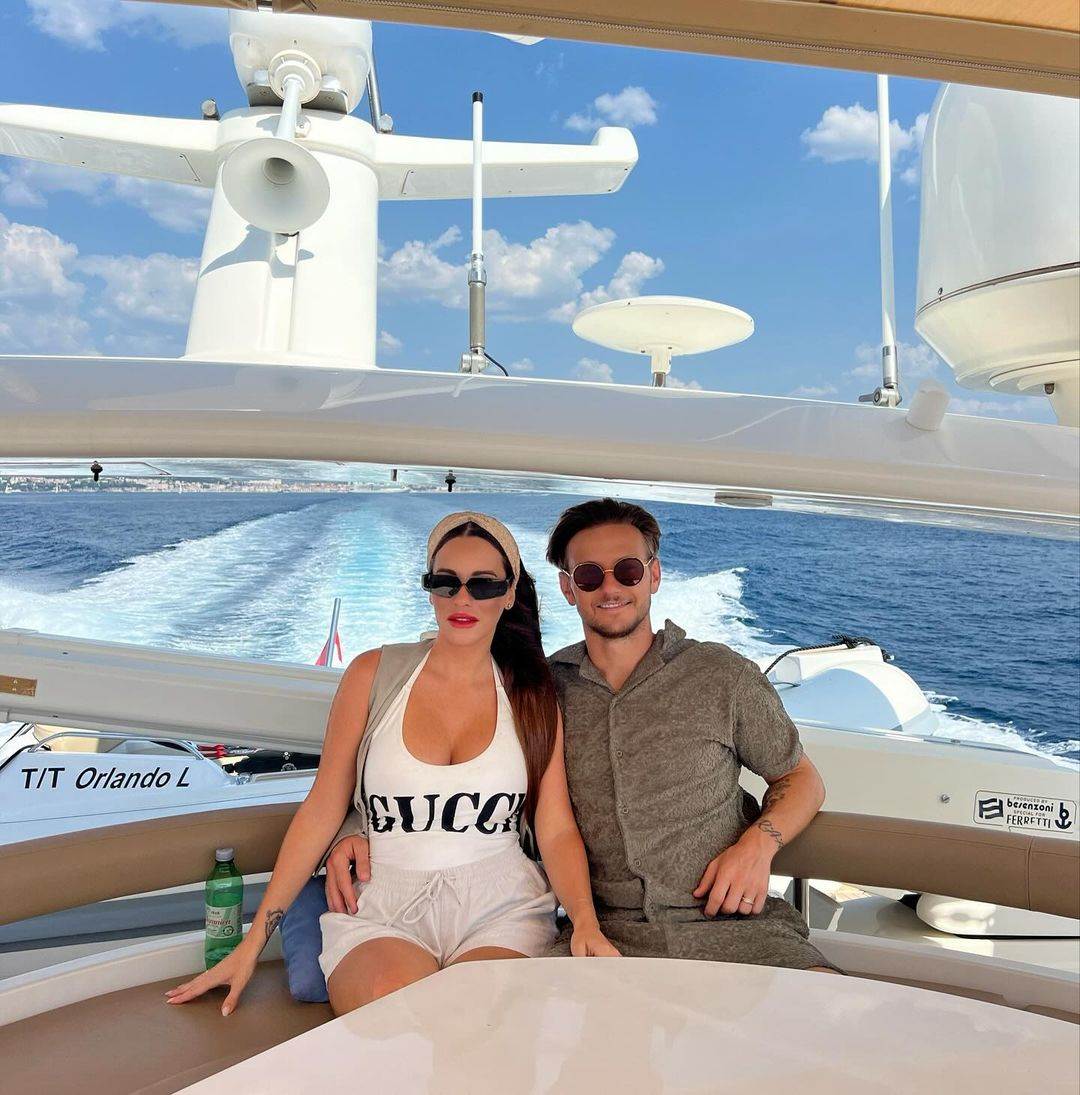 Ivan Rakitić i Raquel Mauri na jahti Orlando L