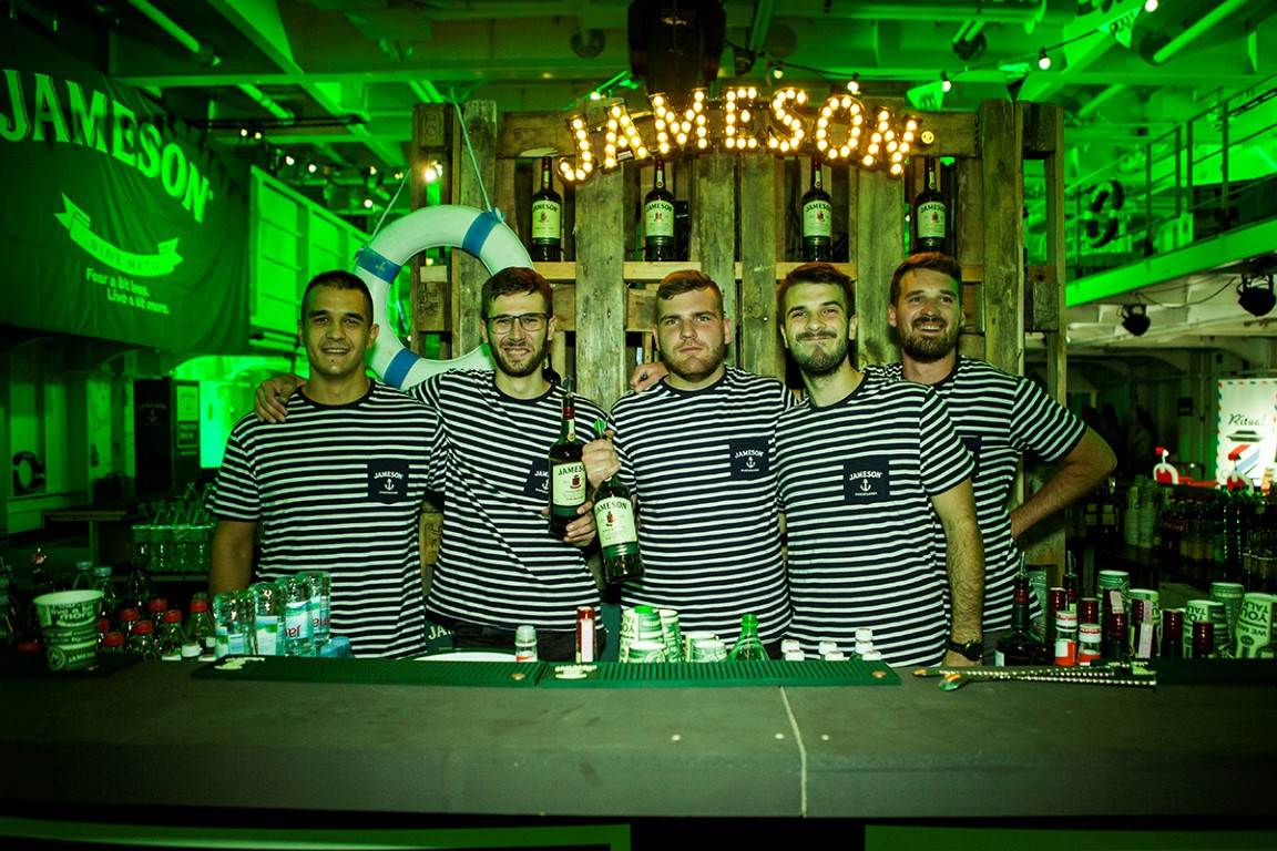 Splićani uplovili u najluđu noć na Jamesolinija party trajektu