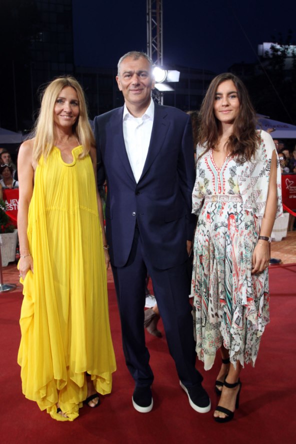 Maja Tedeschi, Emil Tedeschi i Liza Tedeschi na crvenom tepihu