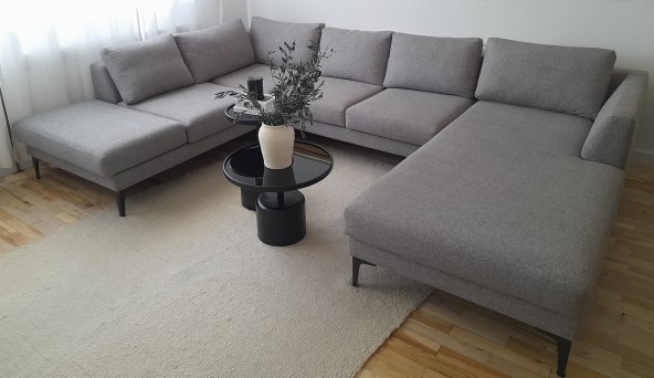 Luxuriaslika1.jpg