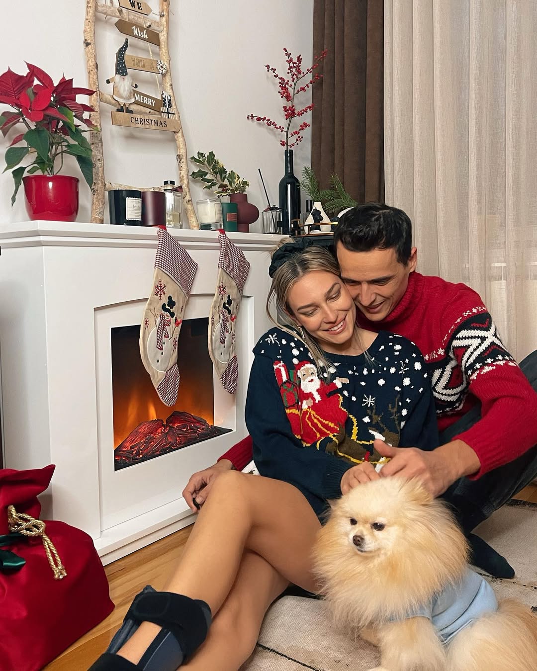 Nasa blagdanska razglednica! 🎄 Malo se micem sa drustvenih mreza za blagdane, nadam se da cete .jpg