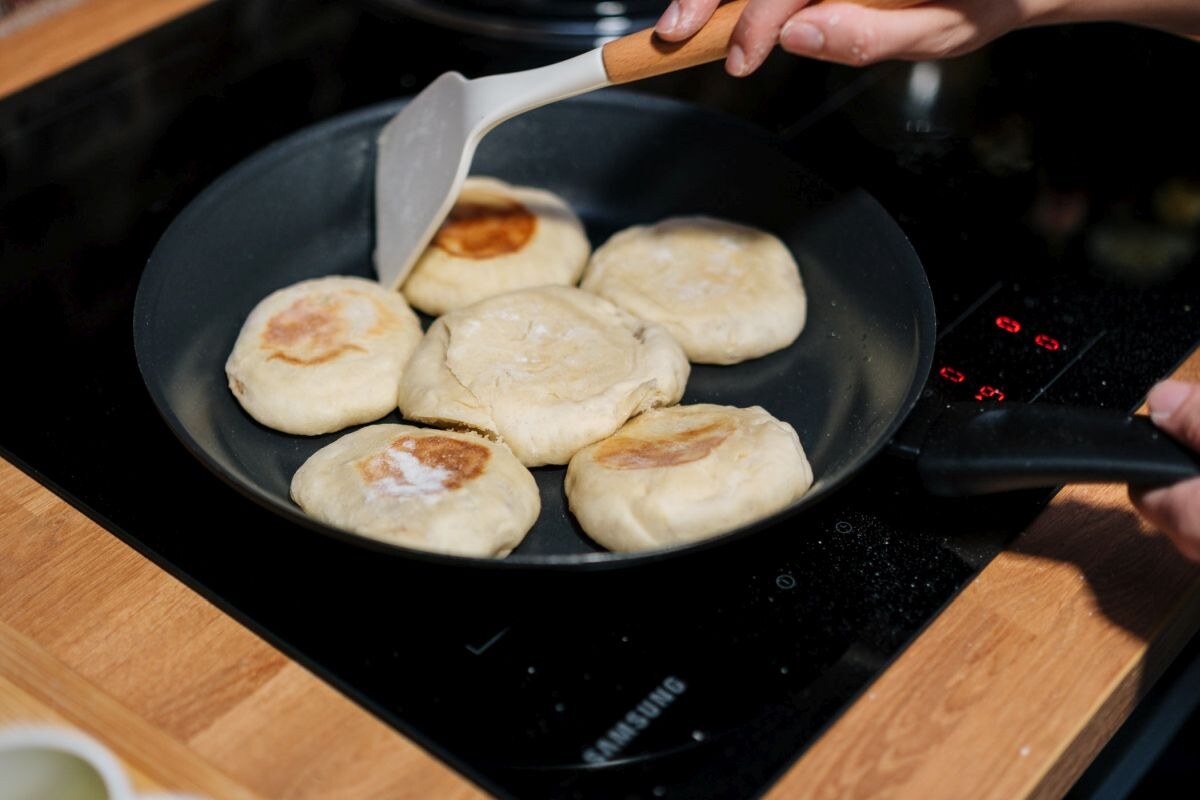 Samsung indukcijska ploča za kuhanje (1).jpg