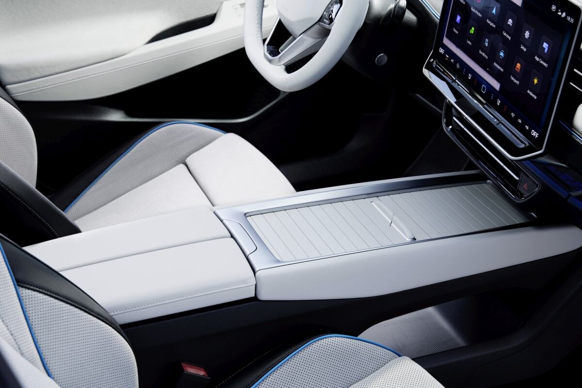 Volkswagen ID.7 (20).jpg