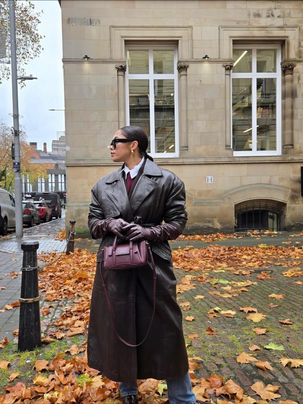 Zima 2025 modni trend rukavice