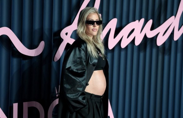 Ellie Goulding i Sienna Miller trudne i pokazale trudničke trbuhe