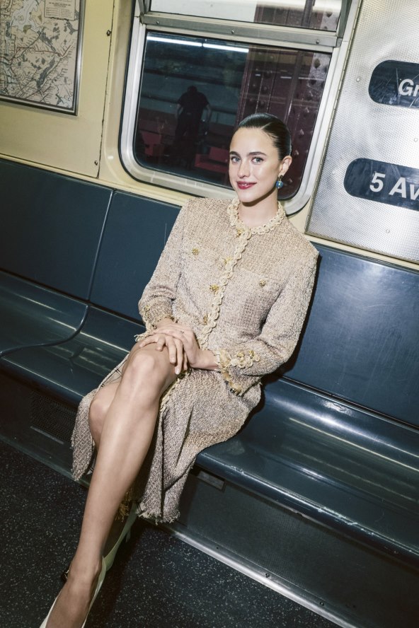 chanel_26a_chanel_poupay_024_108700-LD.jpg