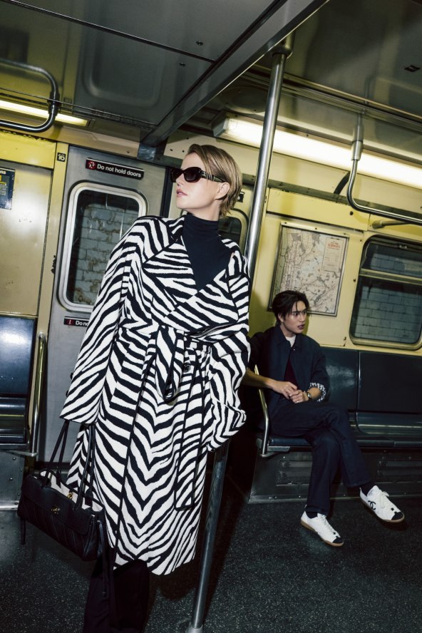 chanel_26a_chanel_poupay_042_108798-LD.jpg