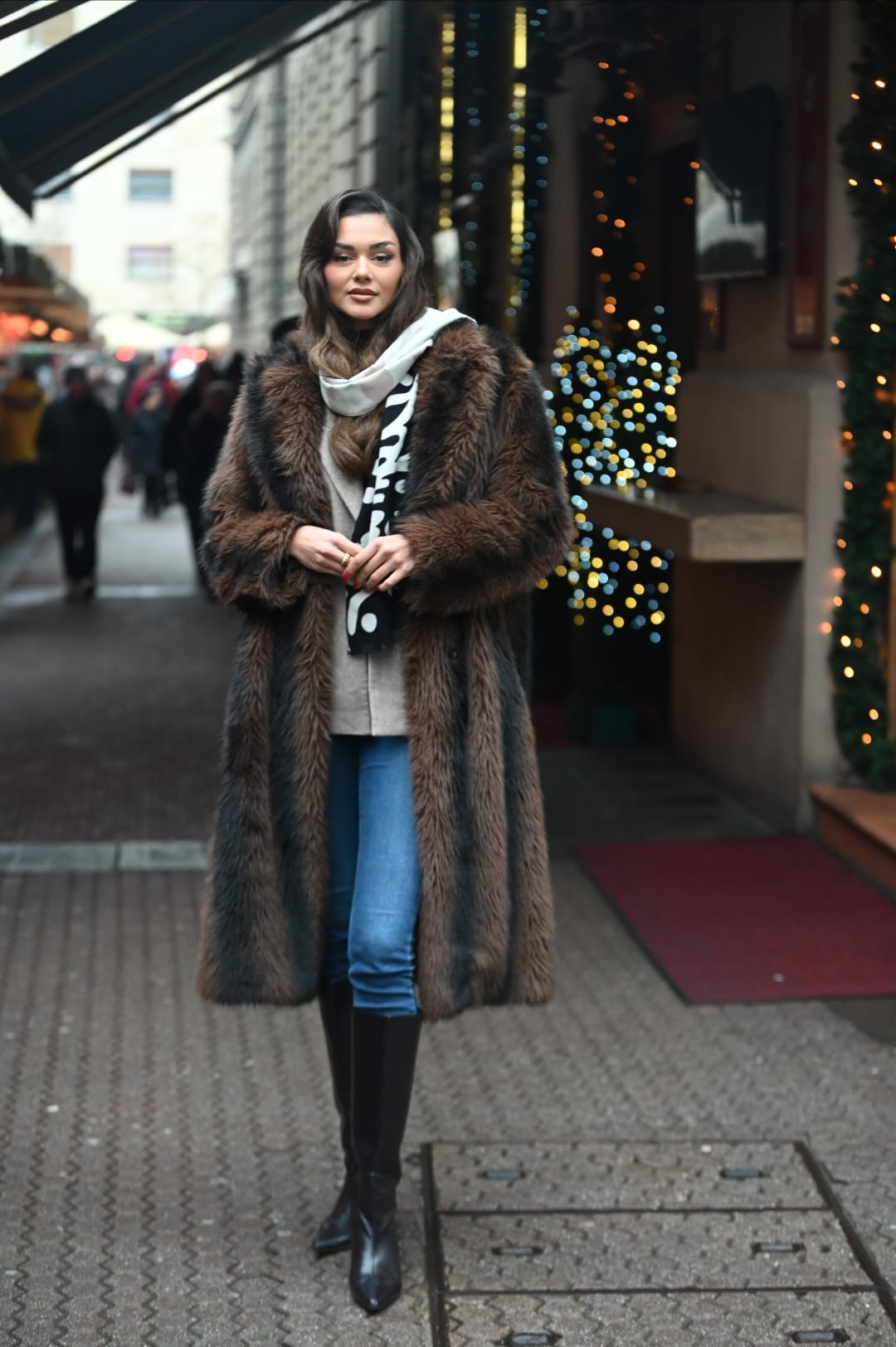 Laura Gnjatović