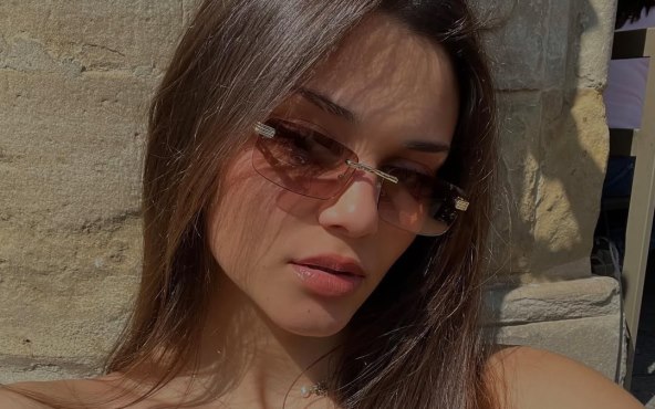 Laura Gnjatović